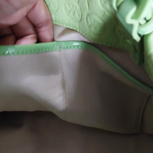 NWT Michael Kors Large Jet Set Neoprene Tote - Picture 8 of 11